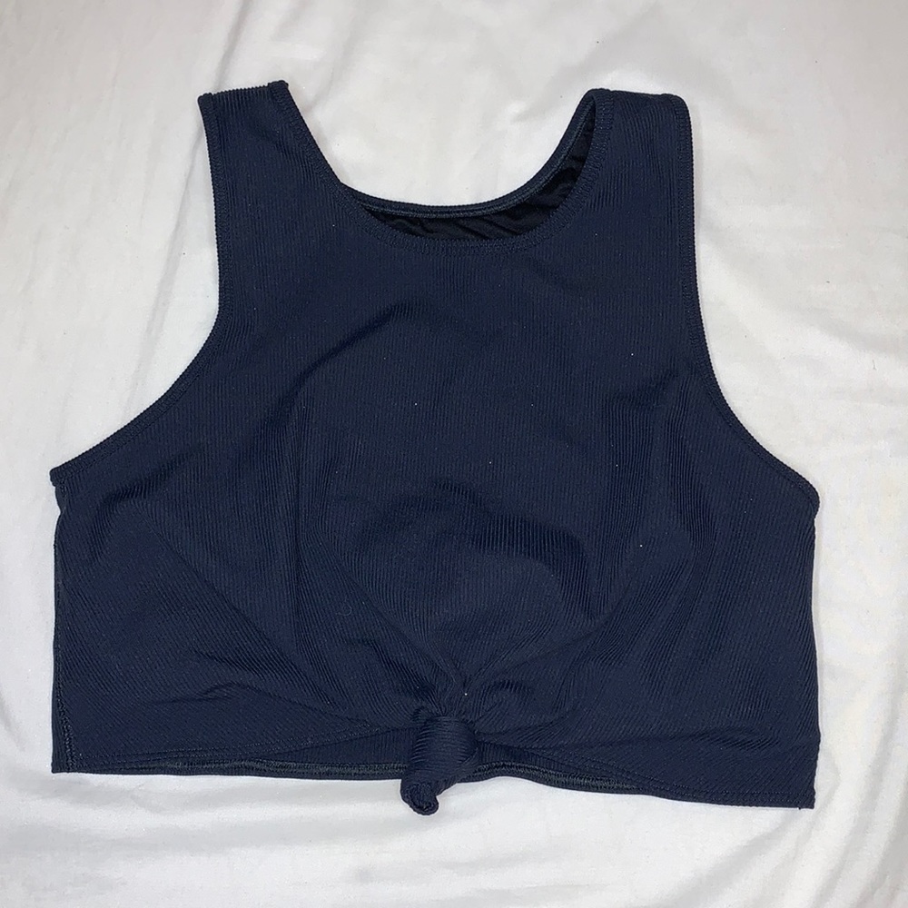 Gap Fit Sports Bra with Knot